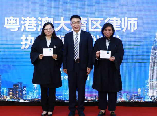 https://www.huashanglawyer.com/mtsc/uploads//old/news/month_2208/202208230959223253.png