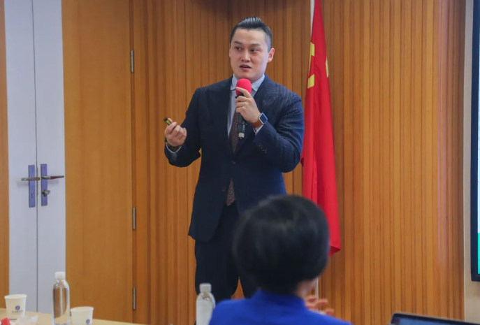 https://www.huashanglawyer.com/mtsc/uploads//old/news/month_2208/202208241116549602.png